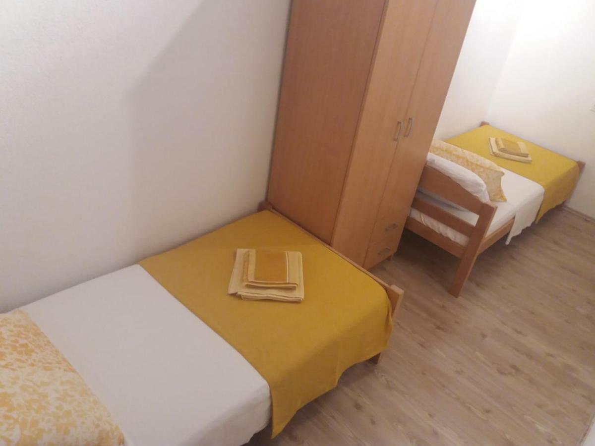Apartment Nehaj Kastela Luaran gambar